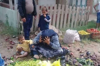 بائعة الشرقية